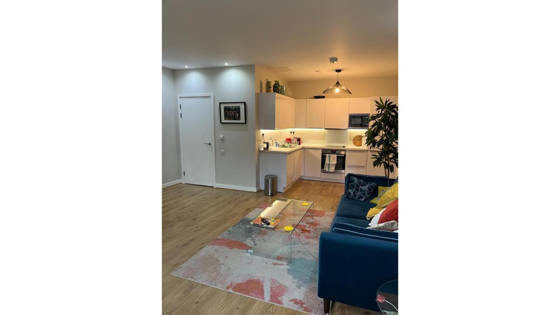 Fantastic Modern 2 Bedroom Flat In Lambeth Апартаменты